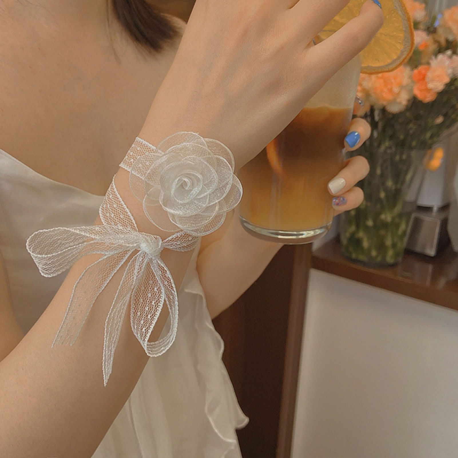 Lace Ribbon Trim - عصابة رأس من الدانتيل مع زينة