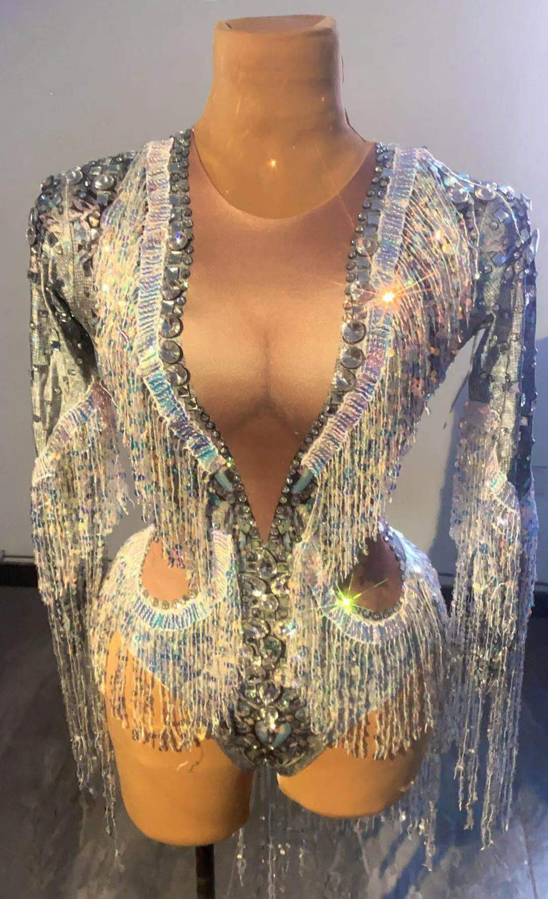 بدلة نسائية فضية متألقة مُزينة - مراجعة Rhinestone Banding Trim وسعره